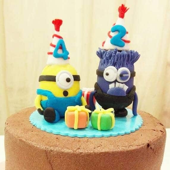 Minion cake Singapore by Little House of Dreams - Recommend.sg