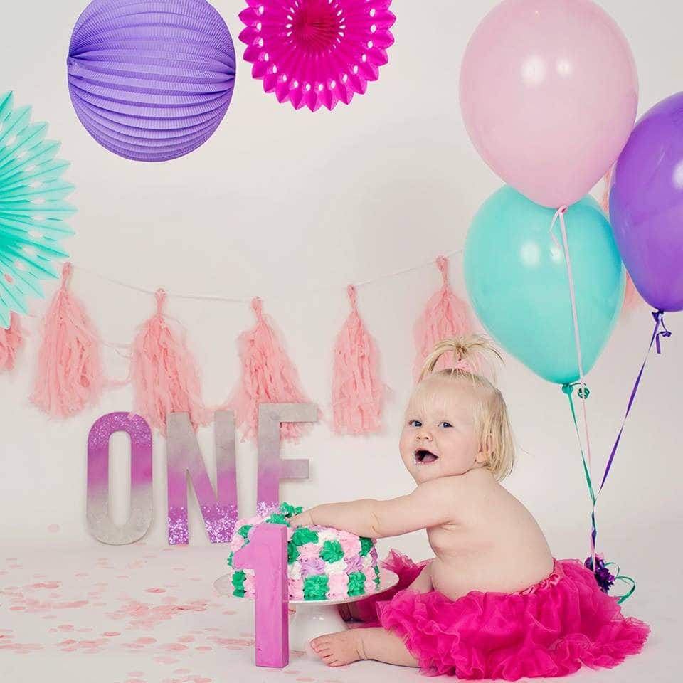 Cake Smash. Little Ones Photography. Baby photographer in Singapore