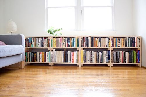 11 Low Bookshelf Ideas for Your Home Recommend.my