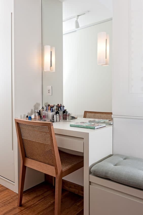 17 Combination Dressing and Study Tables for Your Small 17 Combination Dressing and Study Tables for Your Small