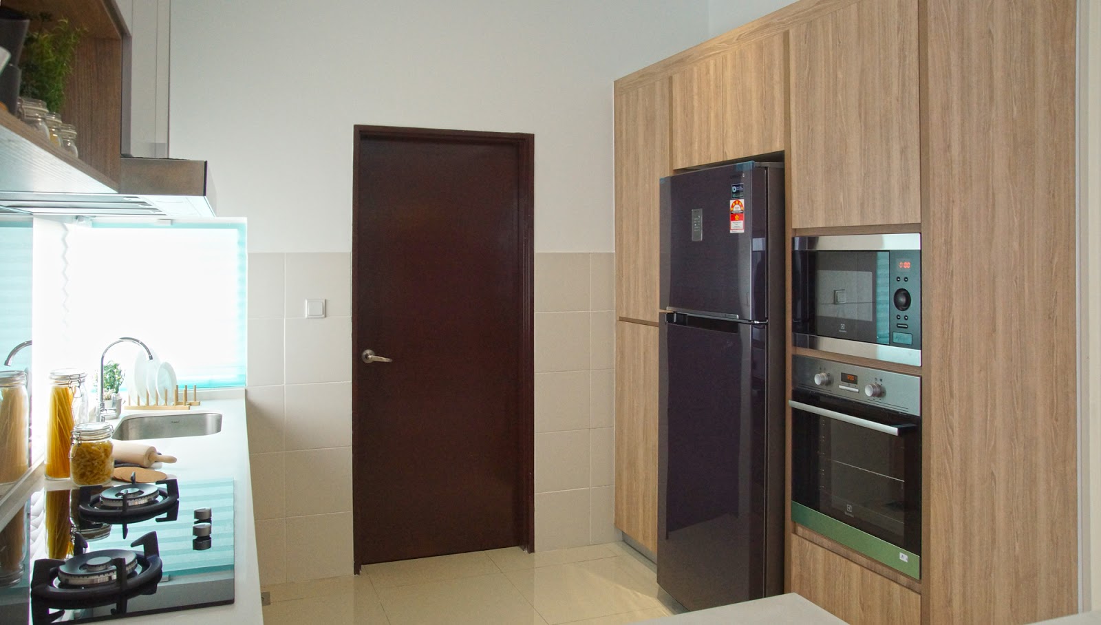 Kitchen cabinet design package for Caspia semi-d link house in M Residence 2 Rawang by Recommend.my