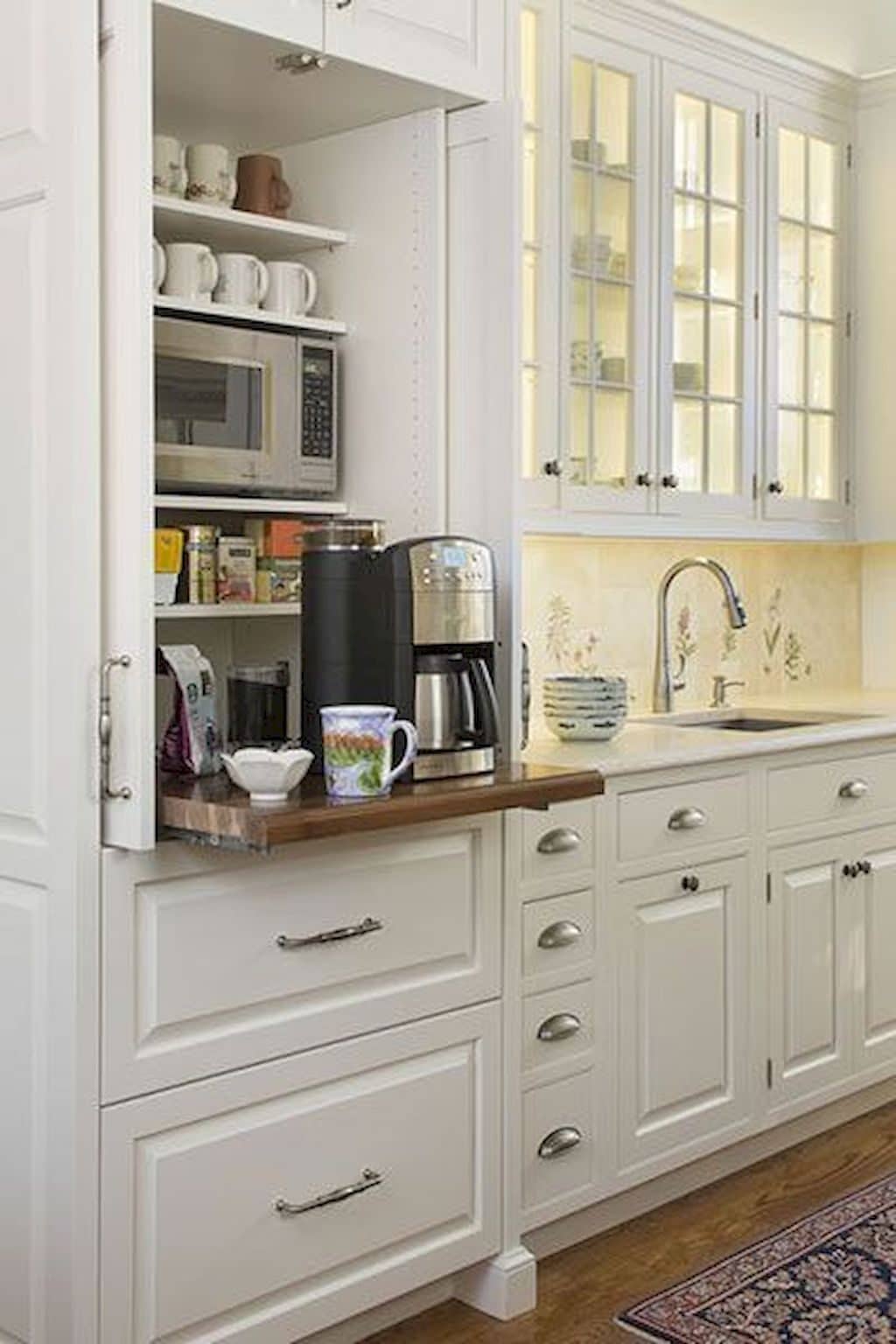 kitchen built-ins