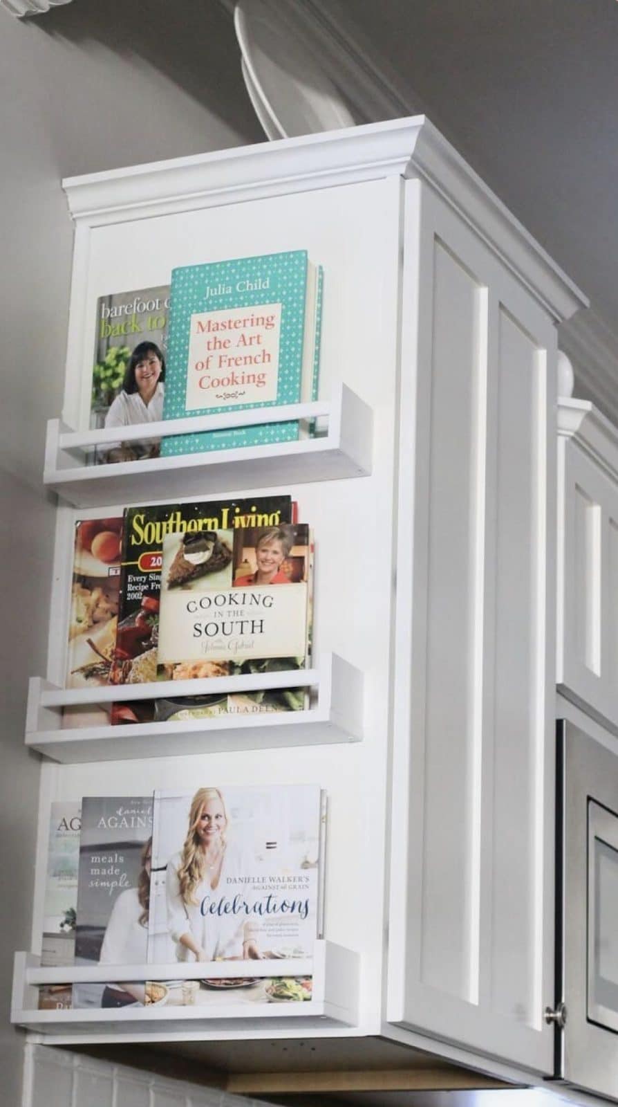 kitchen built-ins 