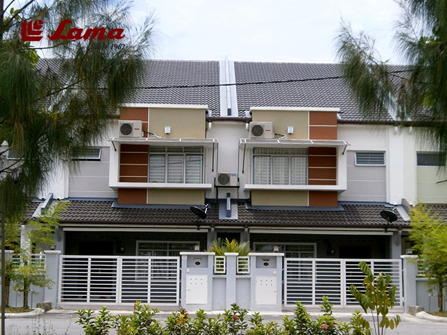 Concrete roof tiles in Klang.