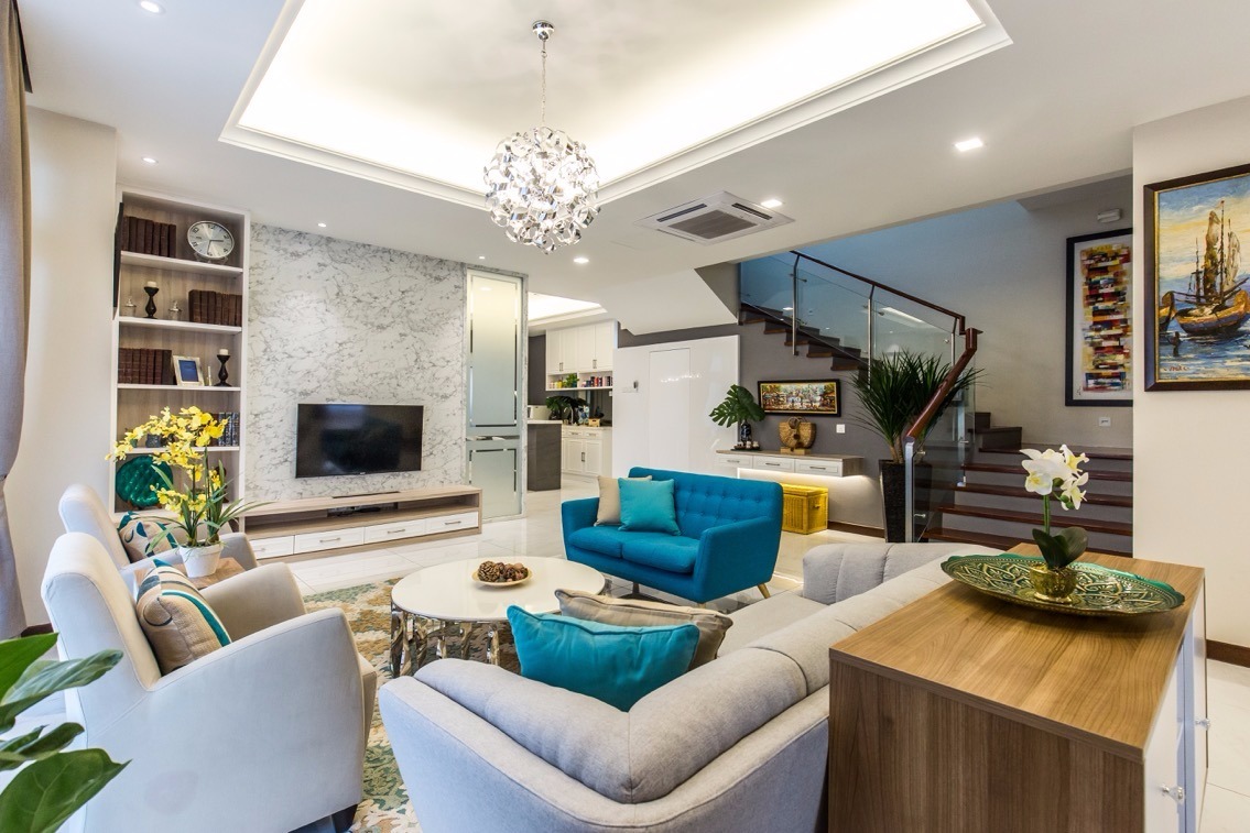 bungalow design with stylish living room in Setia Alam