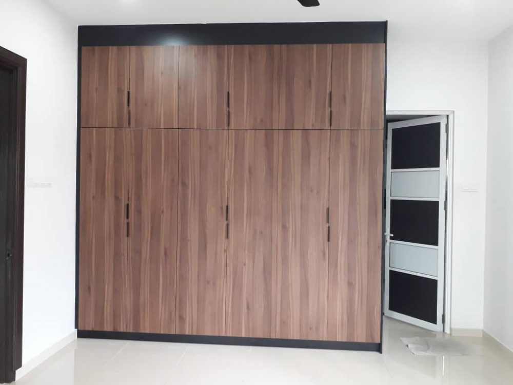 8ft built-in wardrobe design petaling jaya