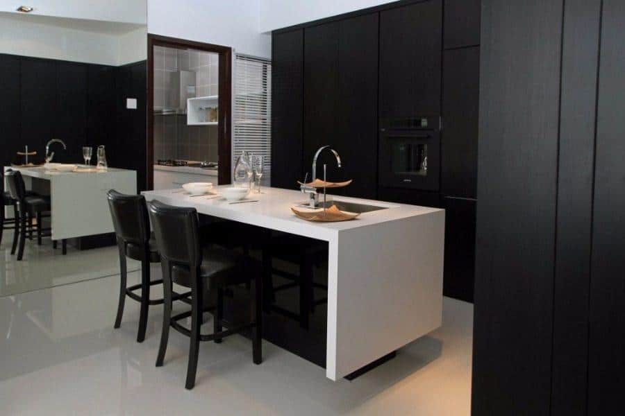 Design dapur kering modern kontemporari gelap