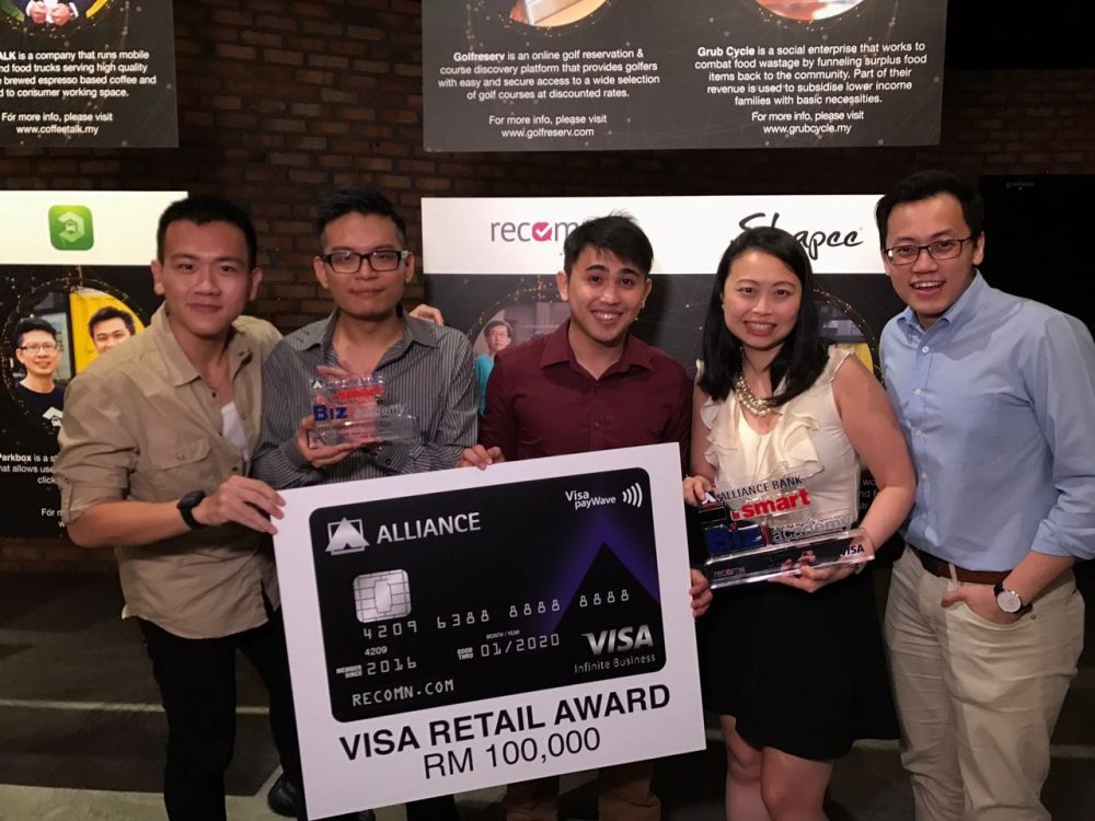 Winning the Visa Retail Award at the Alliance Bank Bizsmart Competition, Kuala Lumpur, Dec 2016.