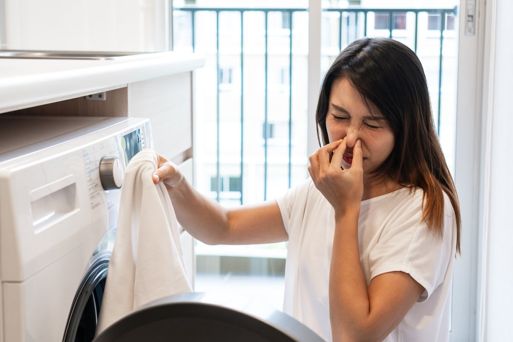 Smelly clothes coming out of the washing machine