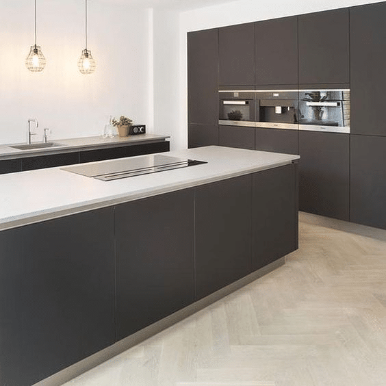 Seamless black kitchen cabinets with kitchen island 